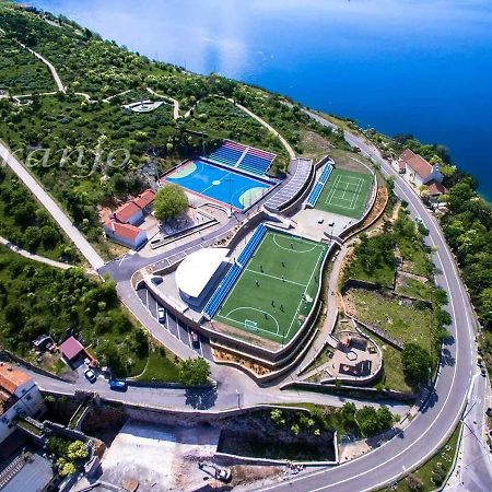 Apartmani Pod Nehajem Senj  Buitenkant foto