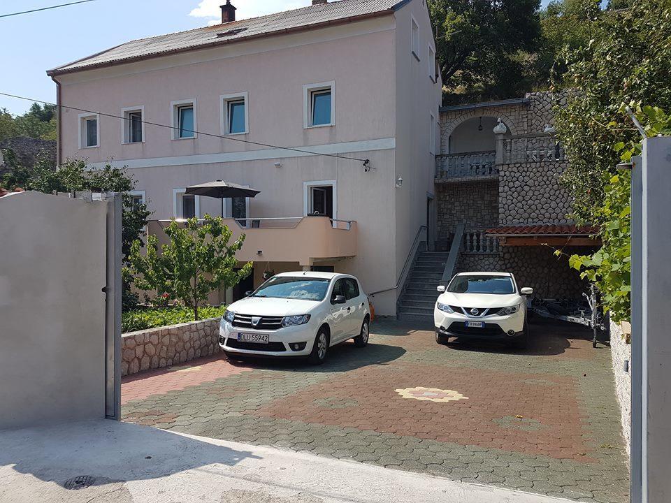 Apartmani Pod Nehajem Senj  Buitenkant foto